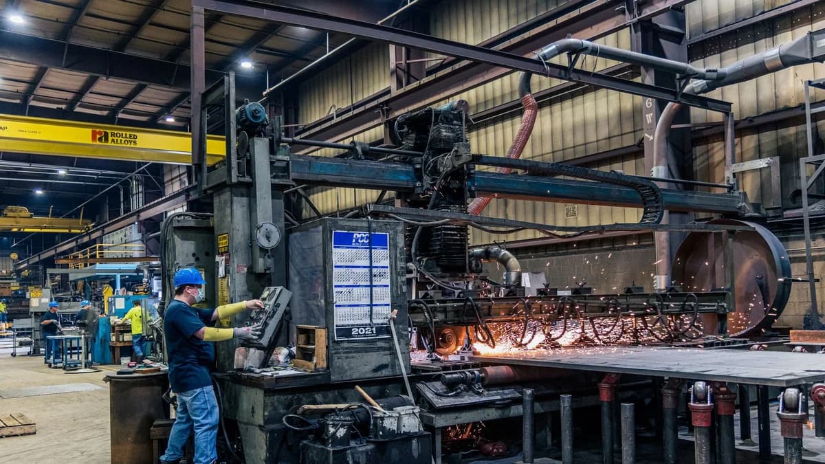 Продувка парового котла: режим, исправность линий и защита персонала в вопросах и ответах