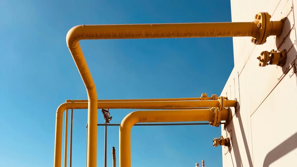 Техническое обслуживание внутреннего газопровода предприятия: что включить в маршрут обхода